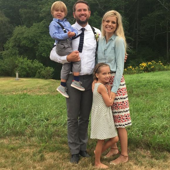 Meet your Posher, Kenneth - Picture 1 of 1